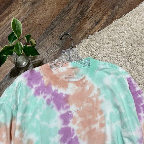 Nike Oversized Pastel Wild Tie Dye Short Sleeve Crewneck Pullover Max 90 Tee - Picture 3 of 6